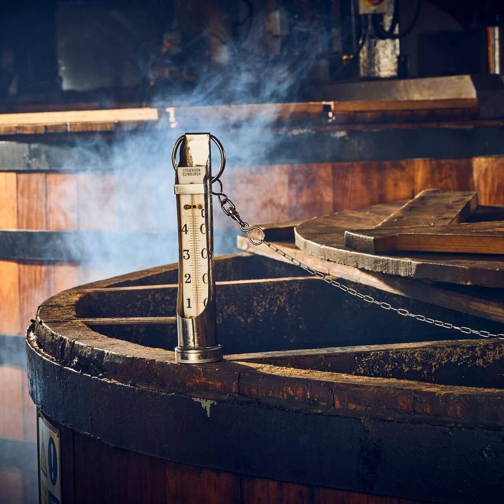 Bowmore présente un lot d'exception lors d'une vente aux enchères au Paris Whisky Live 2025 post image