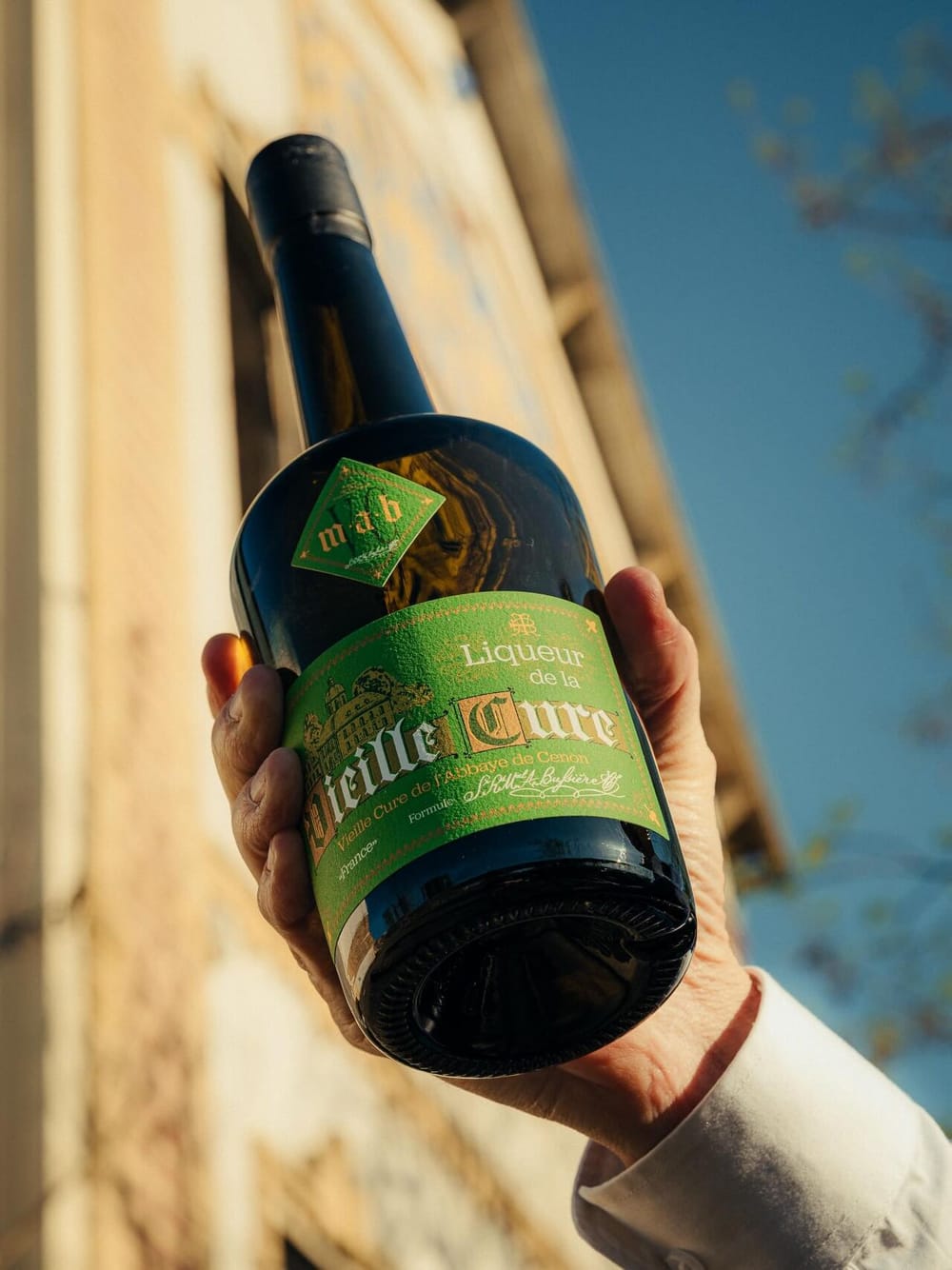 Moon Harbour relance La Vieille Cure Verte et contribue à la renaissance d’une liqueur historique bordelaise post image