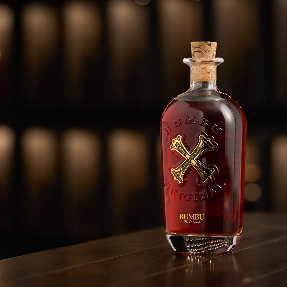 Deux ans après avoir rejoint le portefeuille de Pernod Ricard France, Bumbu tire la croissance du segment "rons" post feature image