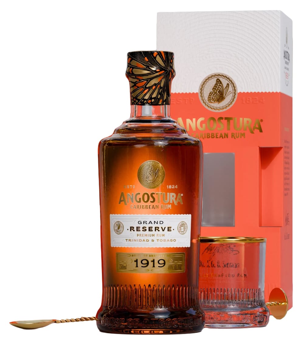 Angostura Grand Réserve se glisse dans un coffret pour les fêtes de fin d’année post feature image
