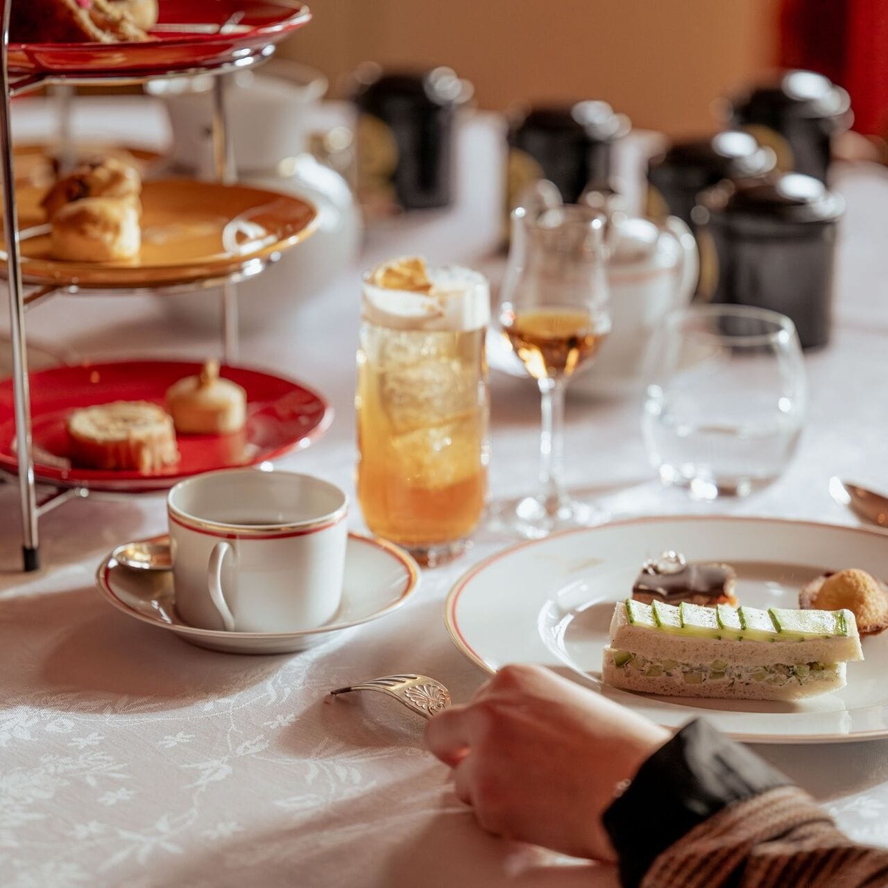 La Maison Hine ouvre son Centre d'Épicuriosités à Jarnac avec six expériences immersives mêlant cognac, gastronomie et mixologie