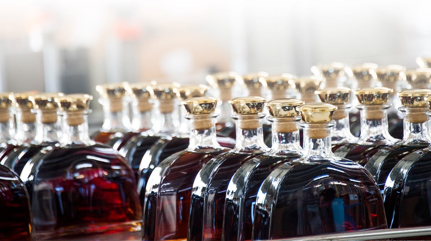 La distillerie Vinet-Delpech rejoint le groupe Sawnee et devient Vinet-Puranik Distillerie