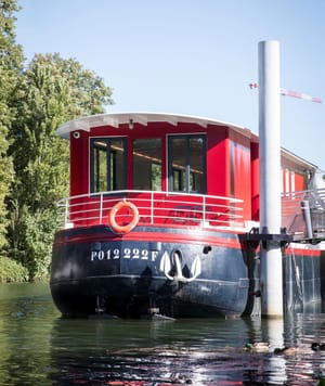 Women Leading Rum&Spirits et Planteray Rum dévoilent un fût collaboratif inédit sur la Barge 166 post feature image