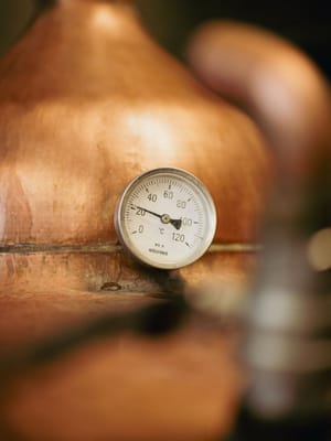 Luherne enrichit sa gamme avec deux nouveaux whiskies bretons : Pure Malt et Cask Strength post feature image