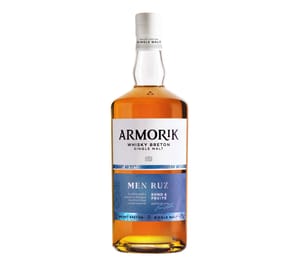 Armorik, pionnier du whisky français, ouvre un nouveau chapitre résolument breton post feature image