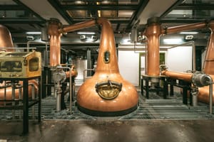 Ce que Belfast a enfermé pendant des siècles, McConnell’s le libère aujourd’hui : transformer une prison victorienne en destination immersive où whisky, architecture et histoire dialoguent post feature image